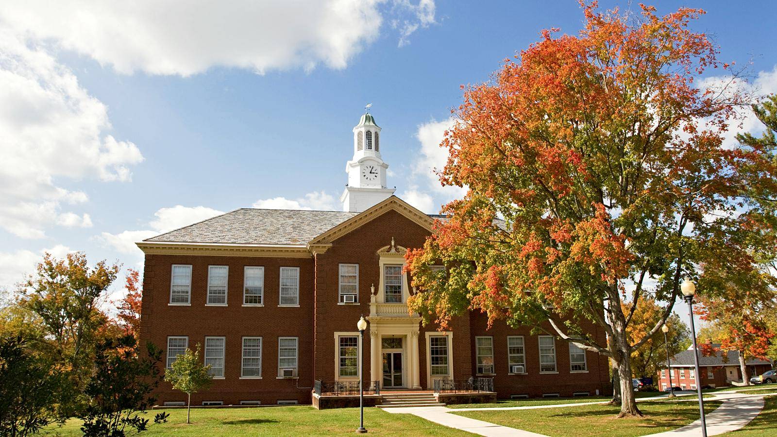 COLLEGE FOCUS | MIDWAY UNIVERSITY 